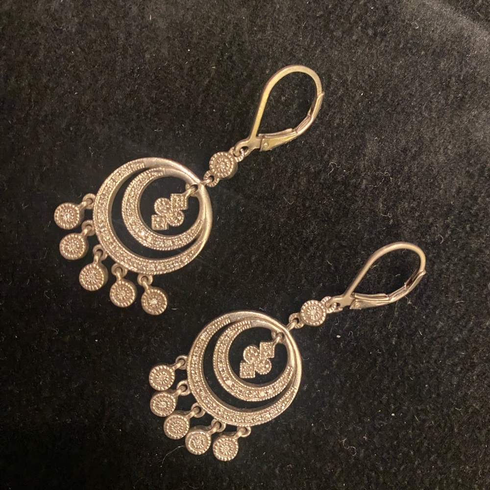 Diamond and silver earrings